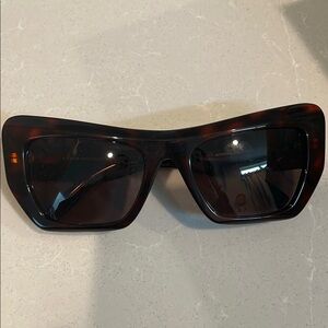 Brand new, not even worn MCM Sunglasses